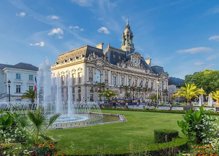 Lumineux Avec Jardin Commun A 公寓 图尔