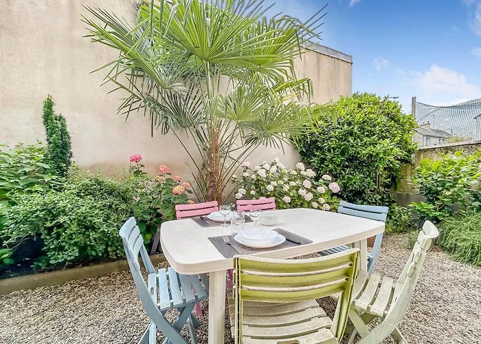 公寓 Lumineux Avec Jardin Commun A *